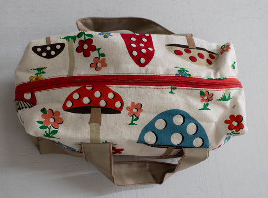 Mushroom Pattern Toiletry Bag