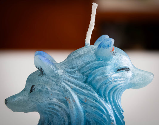 Sculptural Twin Wolves Candle — Celestial Blue Ombre