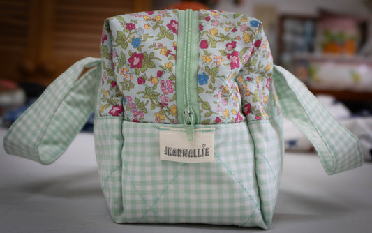 Quilted Floral Toiletry Bag