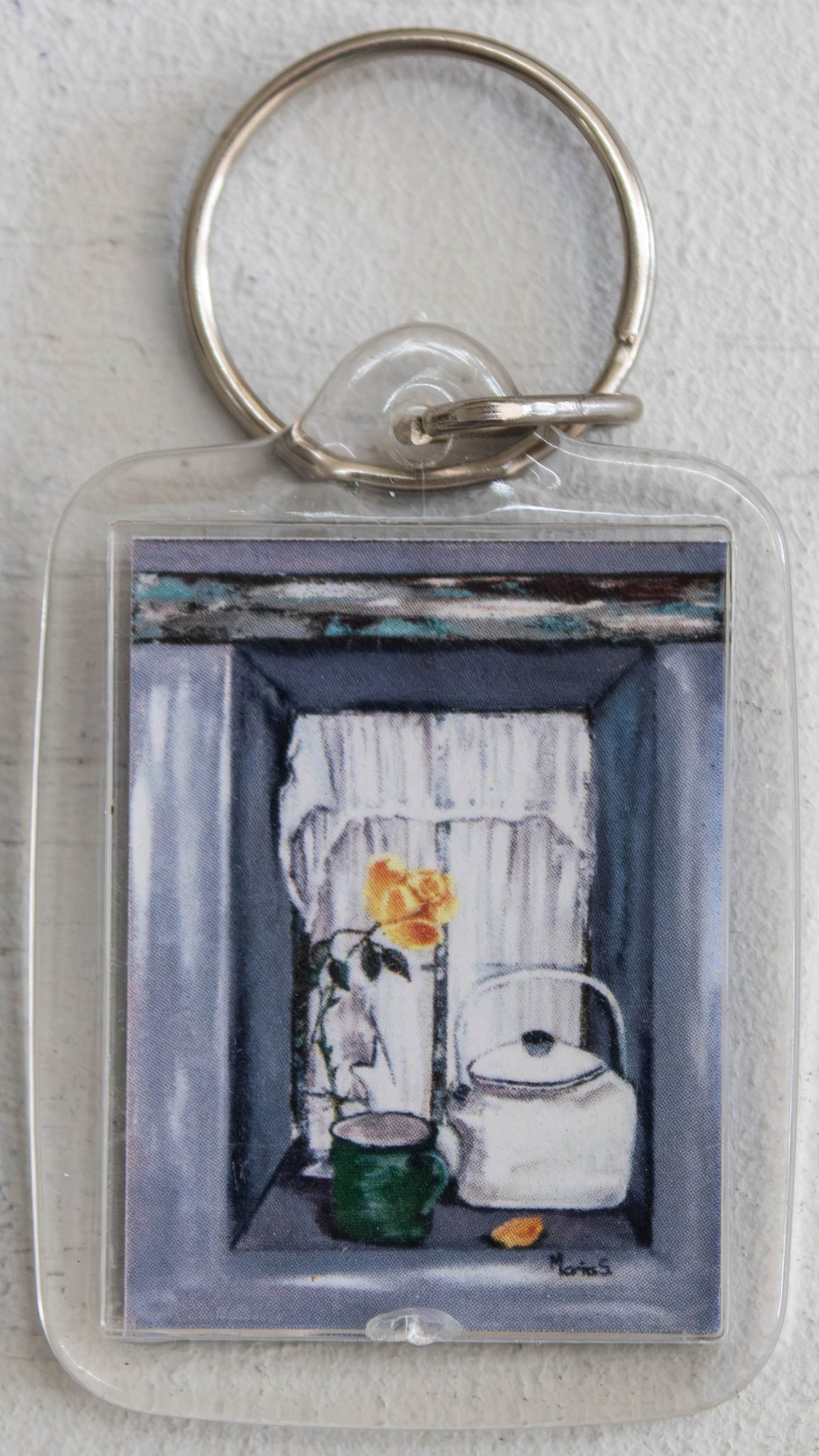 Cozy Cottage Window Kettle & Rose Keychain