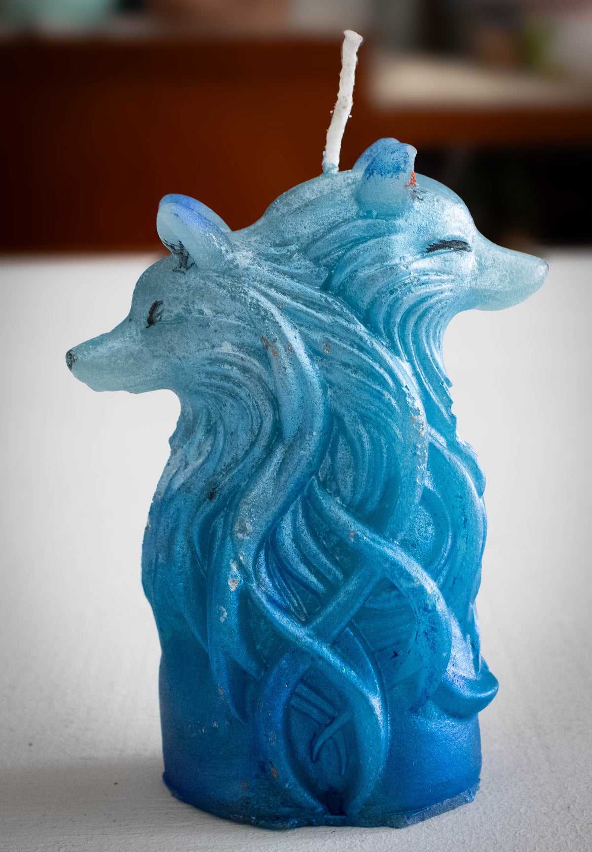 Sculptural Twin Wolves Candle — Celestial Blue Ombre