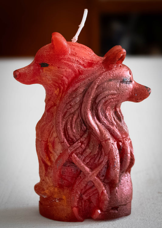 Sculptural Twin Wolves Candle — Crimson & Bronze Ombre