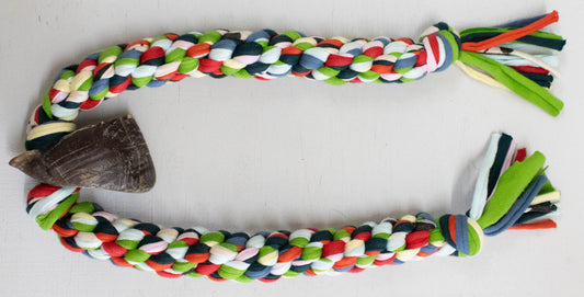 Hoof Tug & Chew red & green